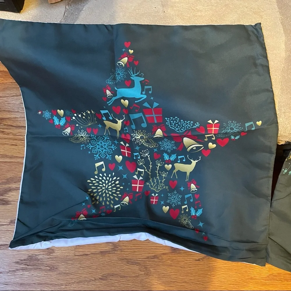 New Set of Two Christmas Pillow Cases Indoor Outdoor